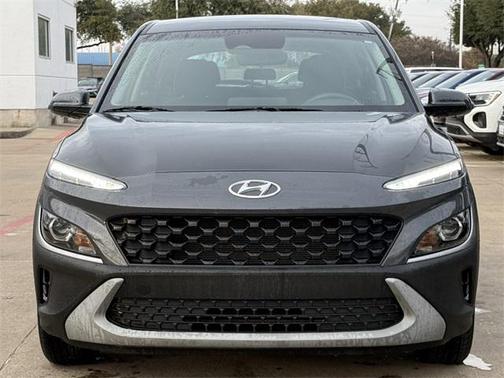2023 Hyundai KONA SE