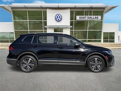 2024 Volkswagen Tiguan 2.0T Wolfsburg Edition