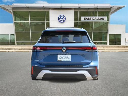 2025 Volkswagen Tiguan 2.0T SE