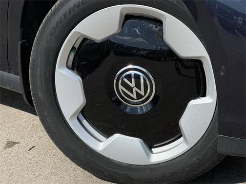 2025 Volkswagen ID. Buzz Pro S Plus with 4MOTION