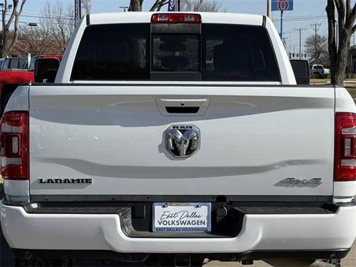 2024 RAM 2500 Laramie Crew Cab 4x4 6'4' Box