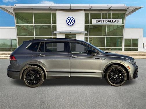 2022 Volkswagen Tiguan 2.0T SE R-Line Black 4MOTION