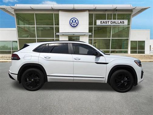 2025 Volkswagen Atlas Cross Sport 2.0T SEL