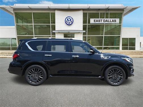 2024 INFINITI QX80 SENSORY AWD