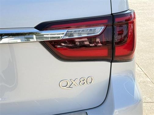 2021 INFINITI QX80 SENSORY AWD