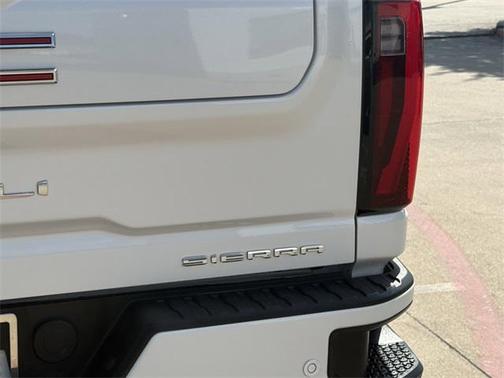 2024 GMC Sierra 2500 Denali