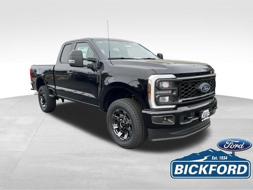Black Metallic 2026 Ford F-250 XL