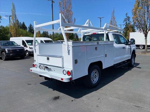 2025 Ford F-250 XL