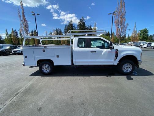 2025 Ford F-250 XL