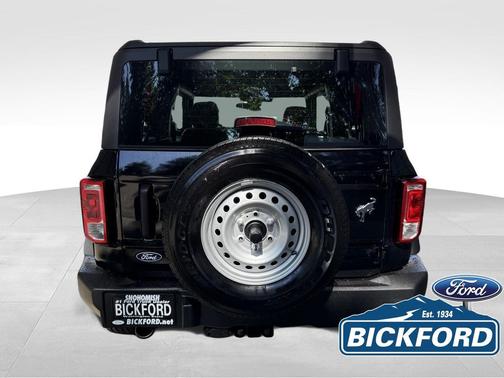 Shadow Black 2026 Ford Bronco Base