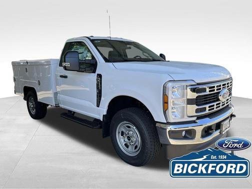 Oxford White 2026 Ford F-350 XL