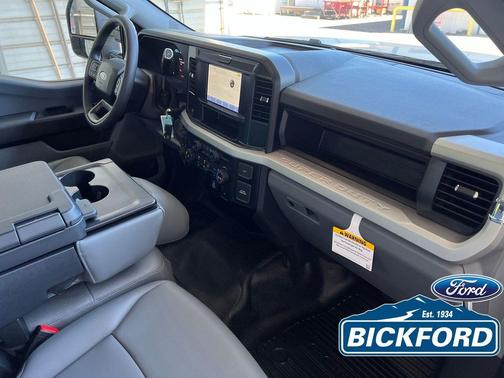 Oxford White 2026 Ford F-350 XL