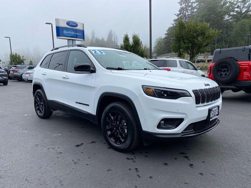 2023 Jeep Cherokee Altitude