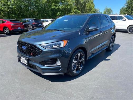 2022 Ford Edge ST