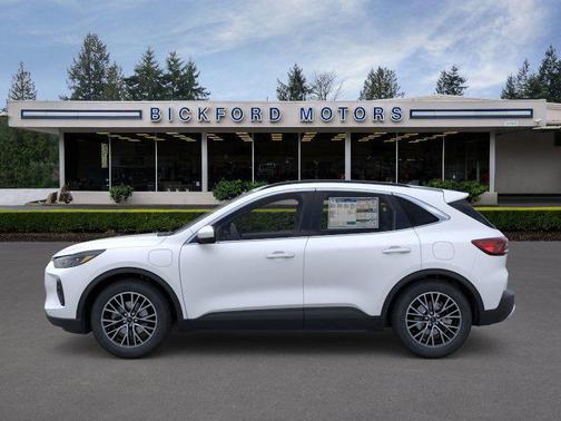 2025 Ford Escape PHEV SE