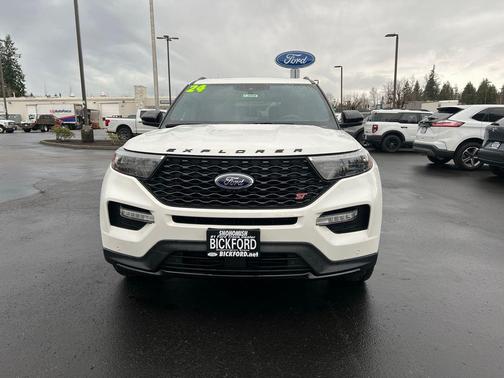 2024 Ford Explorer ST