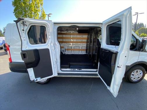 2018 Ford Transit-250 Base