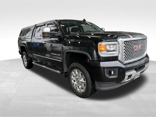 2015 GMC Sierra 2500 Denali