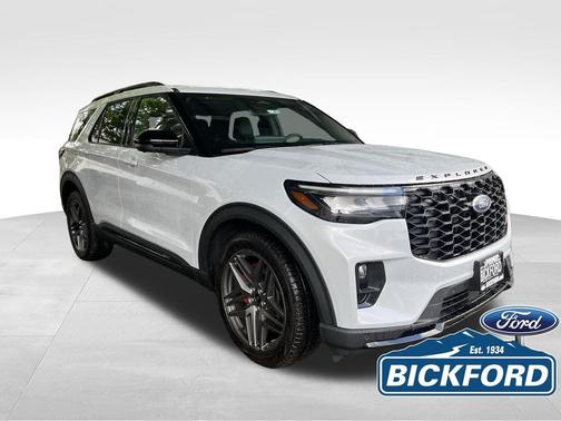 Space White Metallic 2026 Ford Explorer ST