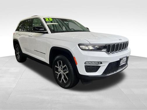 Bright White Clearcoat 2023 Jeep Grand Cherokee Limited