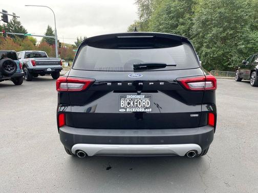 2023 Ford Escape PHEV SE