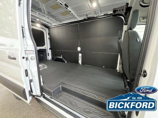 Oxford White 2026 Ford Transit-250 Base
