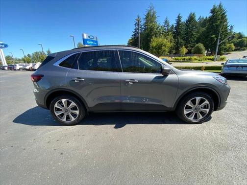 2024 Ford Escape Platinum