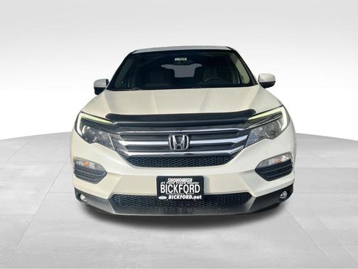 White Diamond Pearl 2016 Honda Pilot EX-L