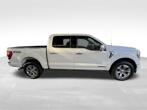 Star White Metallic Tri-Coat 2023 Ford F-150 Platinum