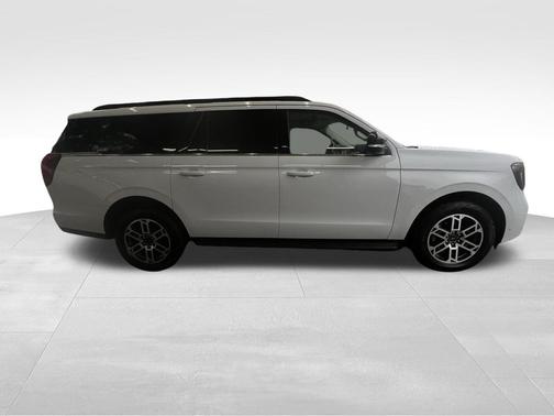 Oxford White 2025 Ford Expedition Max Active 4x4