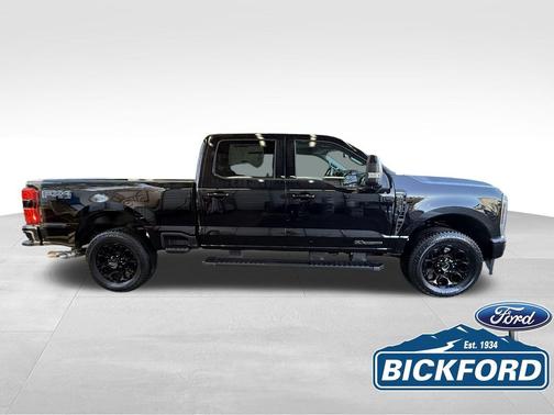 Agate Black Metallic 2026 Ford F-250 Lariat