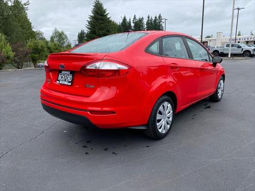 2015 Ford Fiesta SE