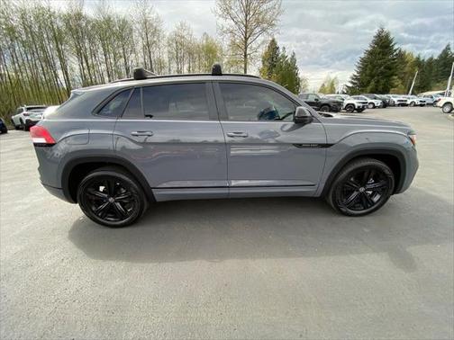 2023 Volkswagen Atlas Cross Sport 3.6L V6 SEL R-Line