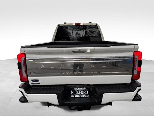 Star White Metallic Tri-Coat 2024 Ford F-350 Platinum
