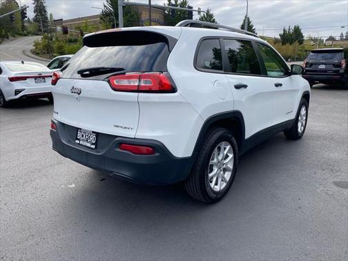 2017 Jeep Cherokee Sport