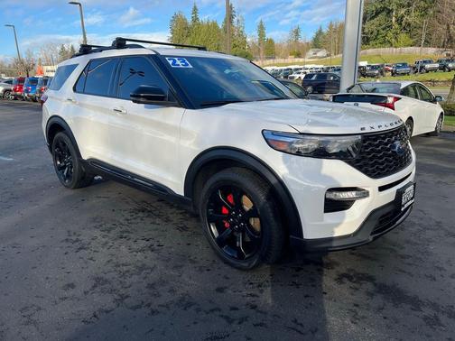 2023 Ford Explorer ST