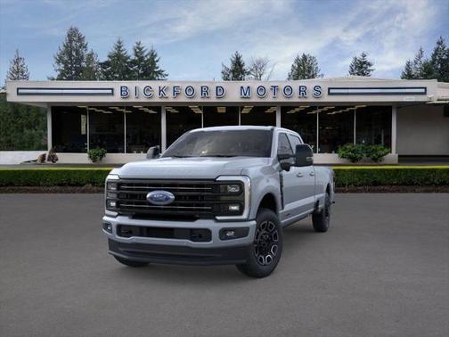 2025 Ford F-350 Platinum