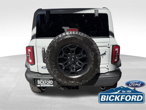 Avalanche 2026 Ford Bronco Badlands