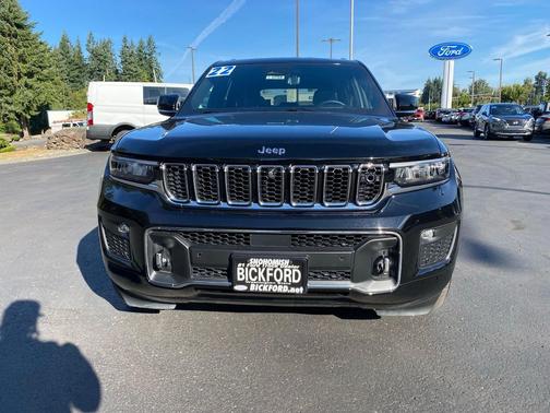 2022 Jeep Grand Cherokee Overland