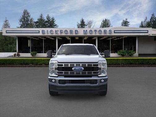 2025 Ford F-350 XLT