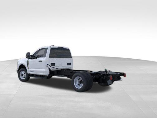 2025 Ford F-350 XL