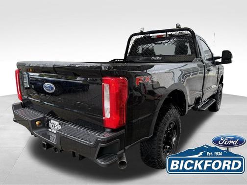 Black Metallic 2026 Ford F-250 XL