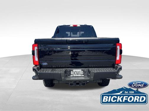 Agate Black Metallic 2026 Ford F-250 Platinum