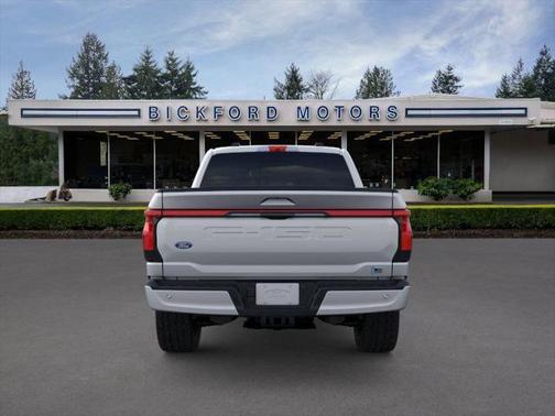 2025 Ford F-150 Lightning LARIAT