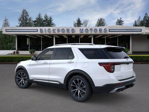 2025 Ford Explorer Platinum
