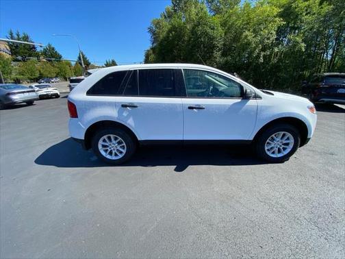 2014 Ford Edge SE
