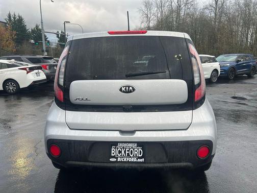 2017 Kia Soul Base