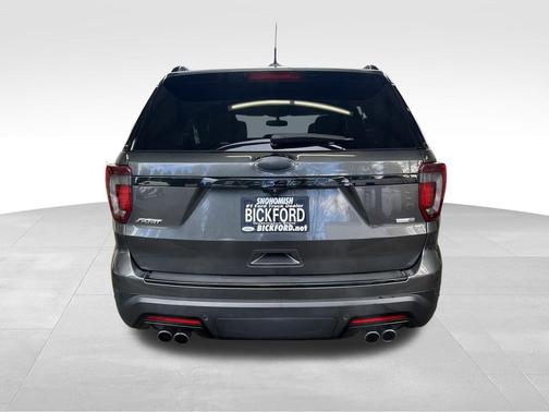 2018 Ford Explorer Sport