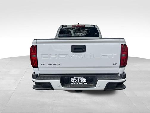 Summit White 2022 Chevrolet Colorado LT