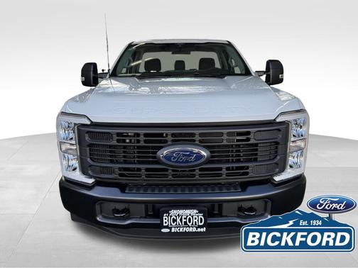 Oxford White 2026 Ford F-250 XL